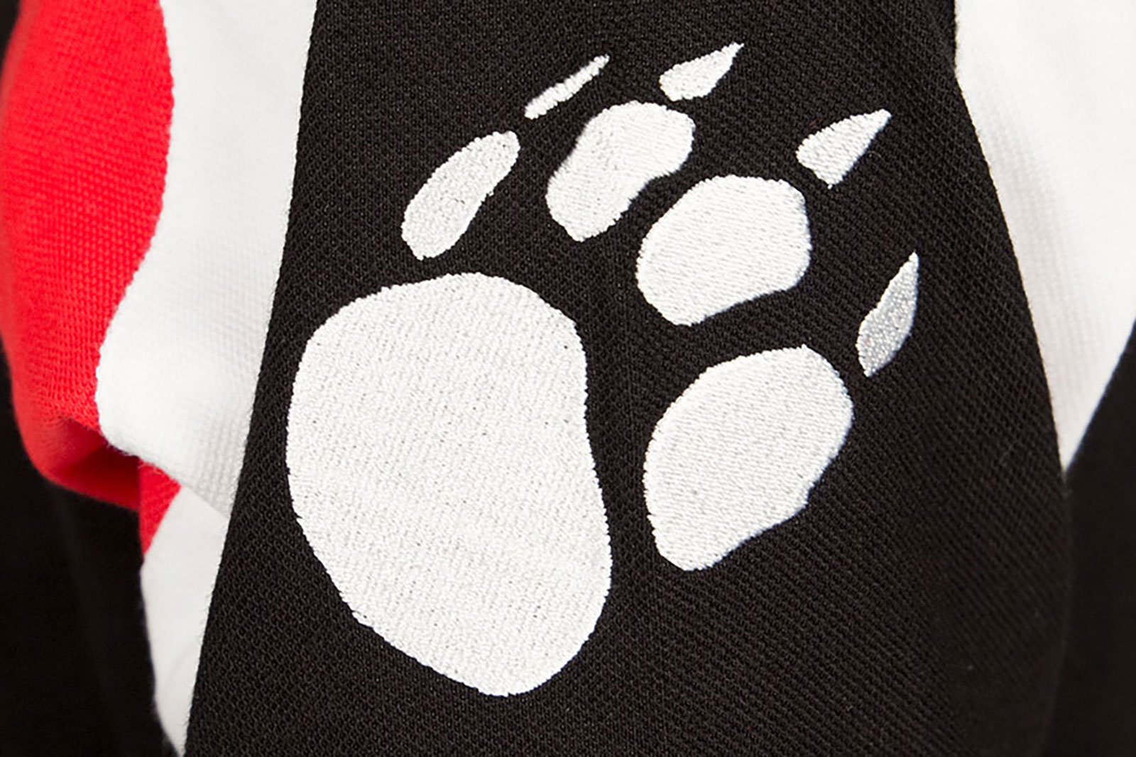 9Z1062-polo_dettaglio_zampa Polo Racing rossa e nera- Gallery photo 7