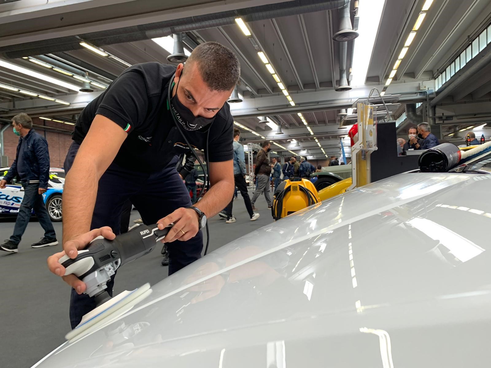 Modena Motor Gallery con Associazione Detailing Italia - 4