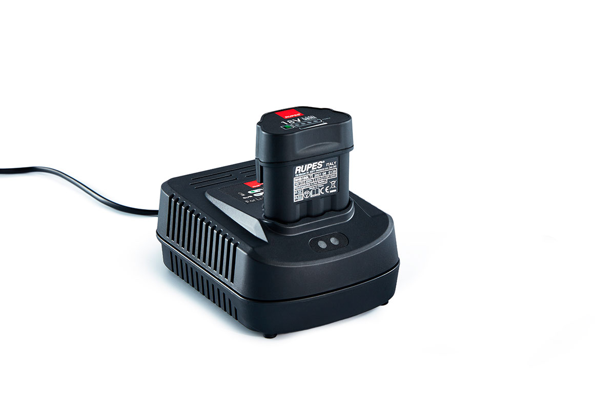 HSR73 Random orbital mini sander with iBRID technology