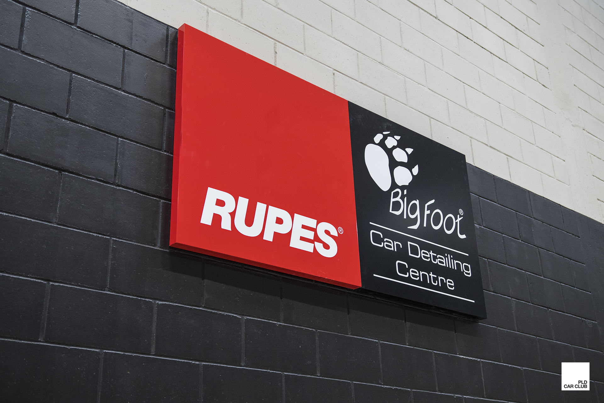 BigFoot Car Detailing Centre Warsaw – Poland - 1